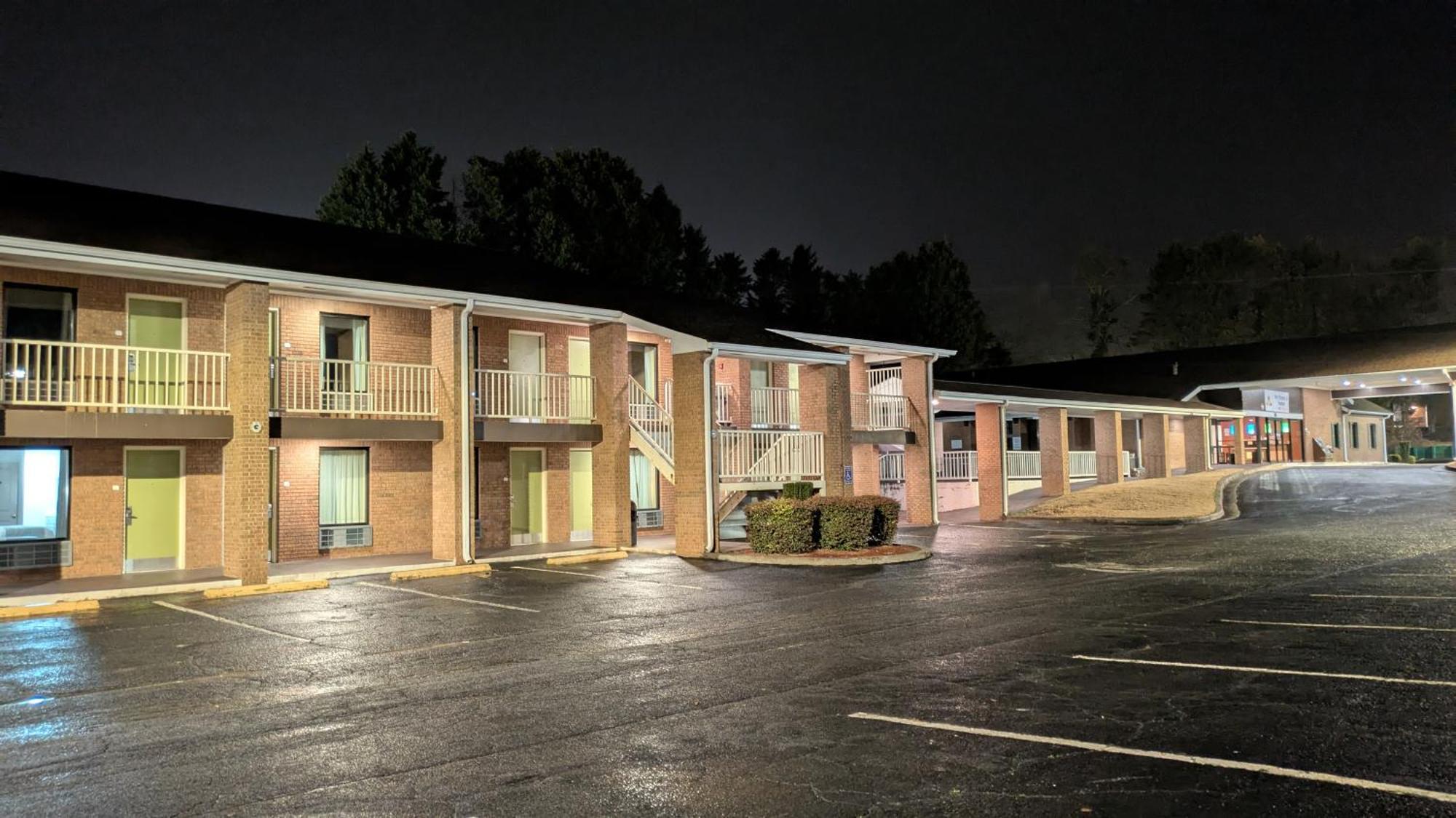 My Home & Suites Toccoa Ngoại thất bức ảnh